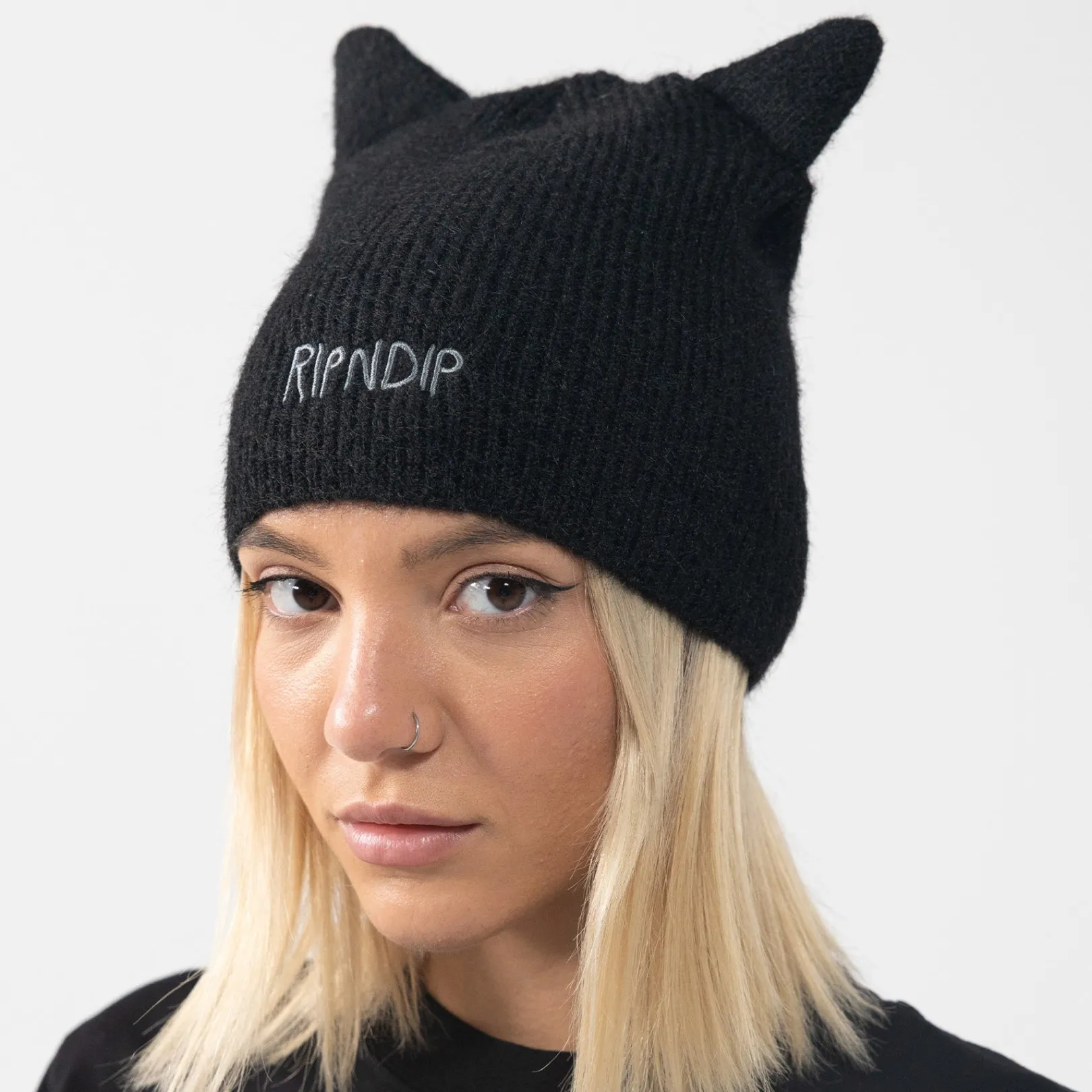 Kitty Ears Mohair Beanie (Black)<Ripndip Flash Sale