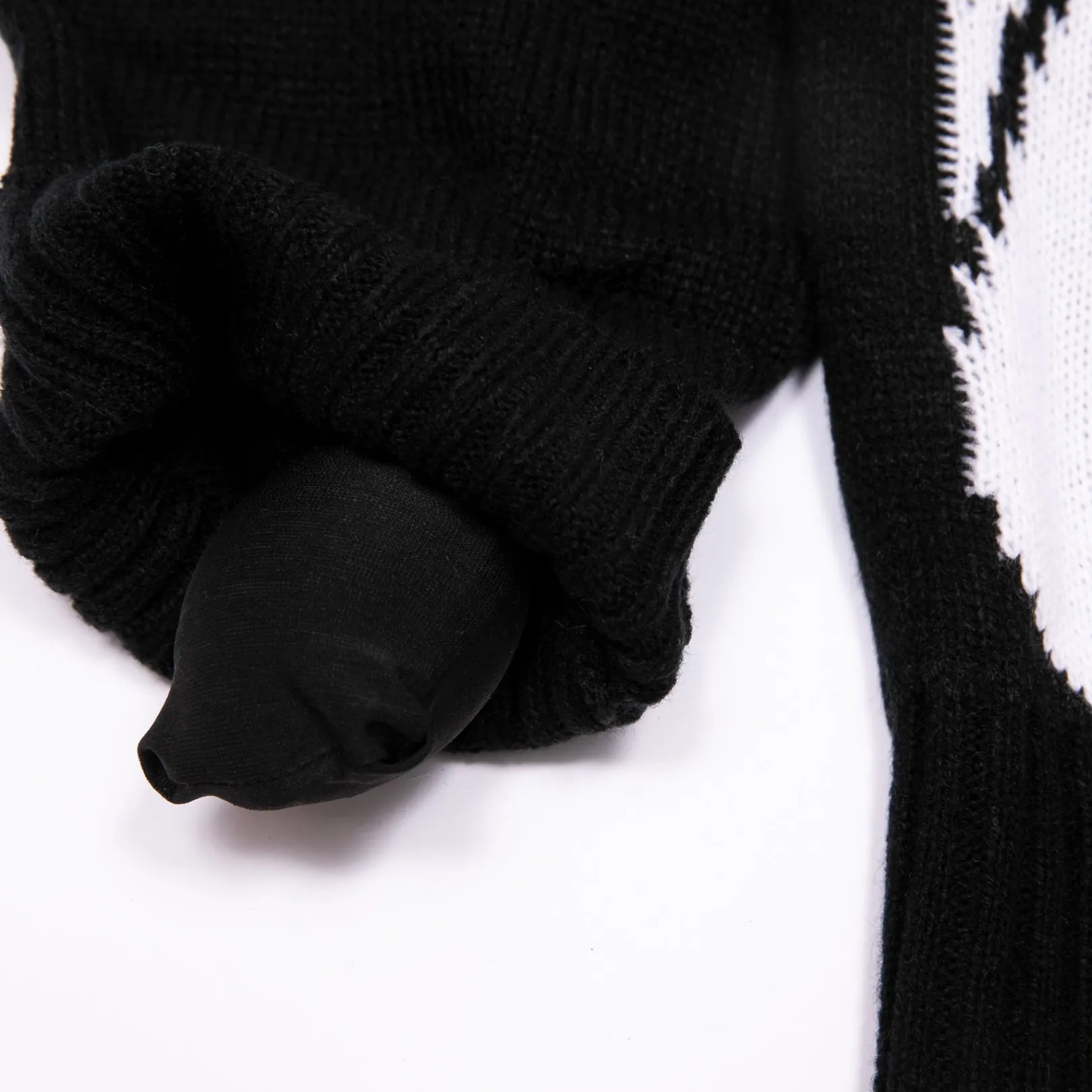 lord_nermal_flippy_knitty_sweater_black_7-1.webp Lord Nermal Flippy Knitty Sweater (Black)<Ripndip Best Sale
